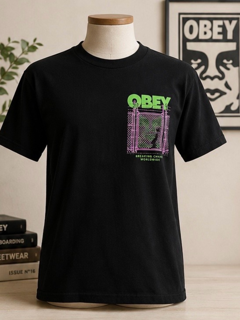 OBEY Chain Link Fence Icon Graphic T-Shirt Black Green Purple Medium